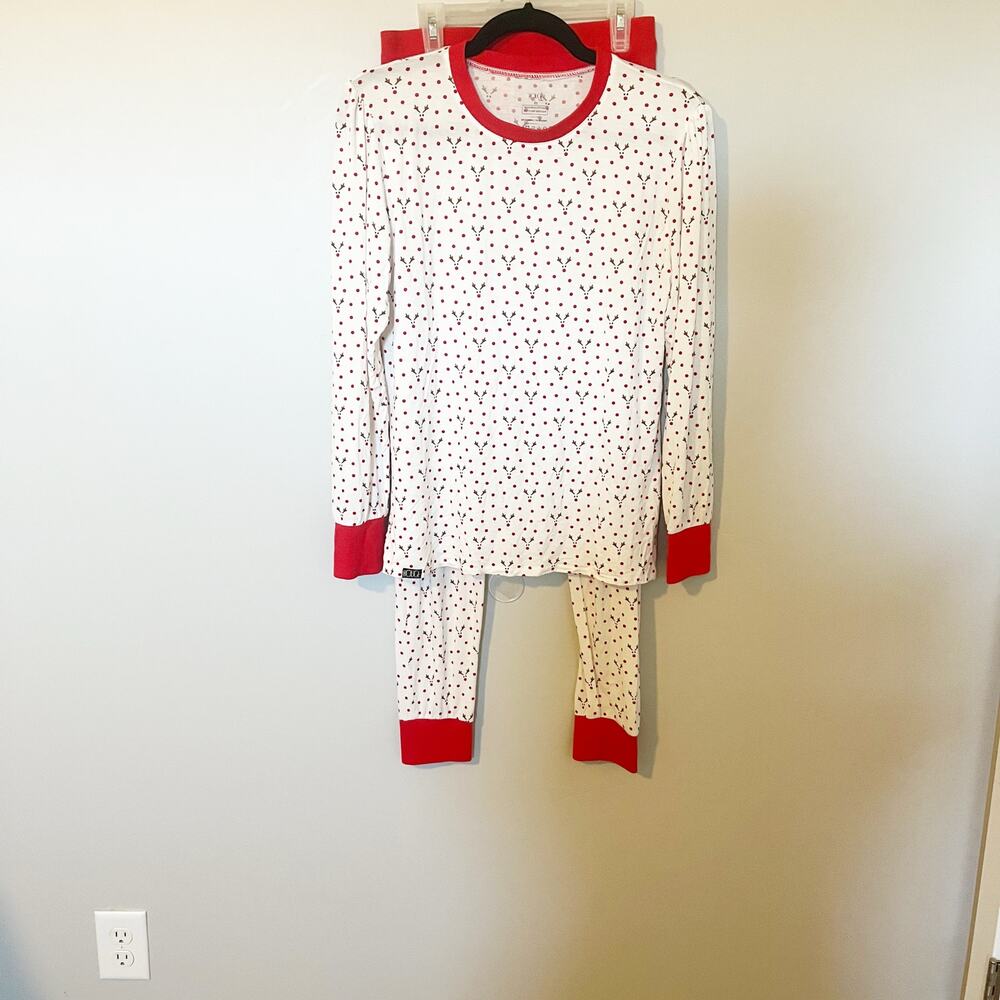 Rouge the label bamboo holiday Christmas reindeer pajama set women’s xs‎